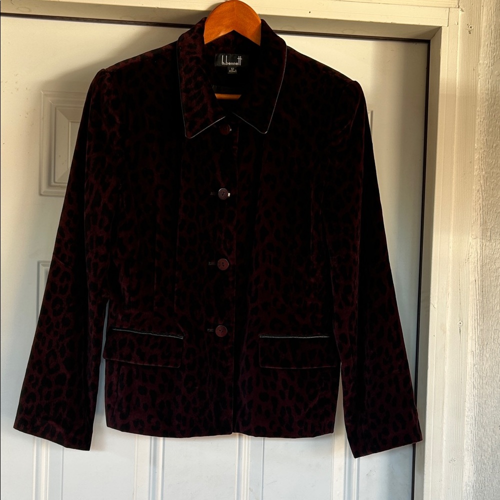 Liz Claiborne Deep Burgundy Velvet Leopard-Print Blazer